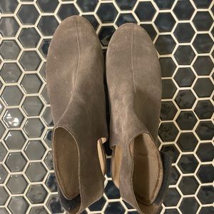 Chocolat Blu size 10 platform shoes